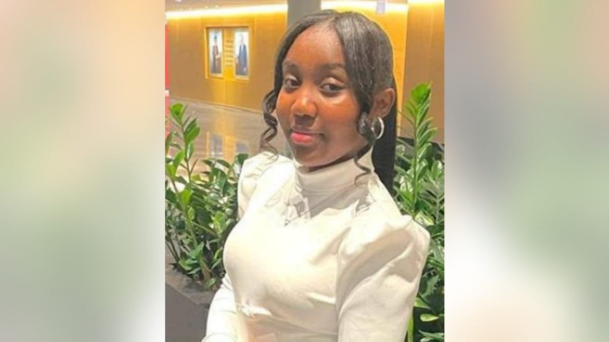 Missing girl, 15, last seen on Chicago's South Side