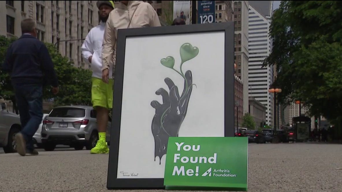 Green hearts appear across Chicago for Arthritis Awareness Month
