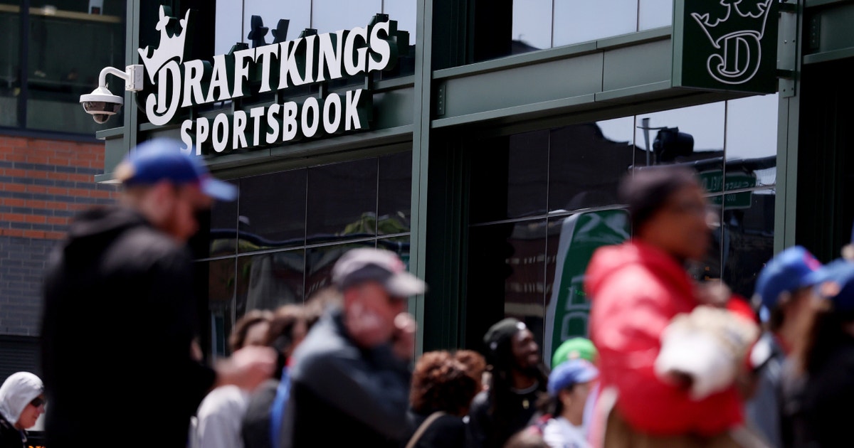 DraftKings ending in-person sports betting at Wrigleyville sportsbook