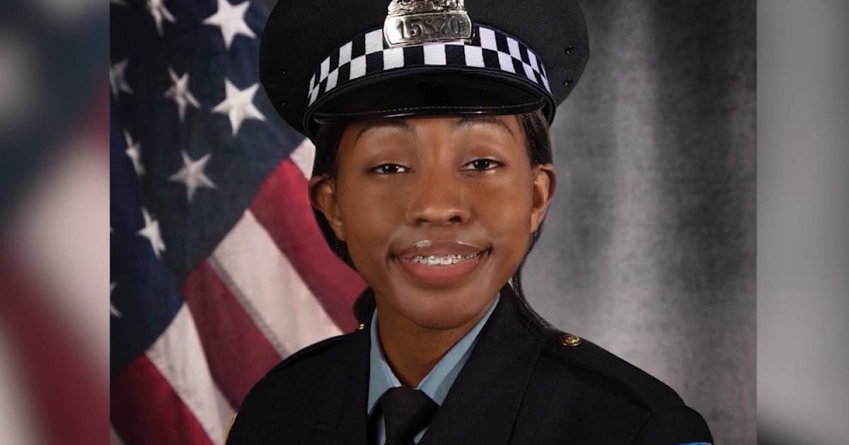 Family, Chicago police honor fallen officer Areanah Preston