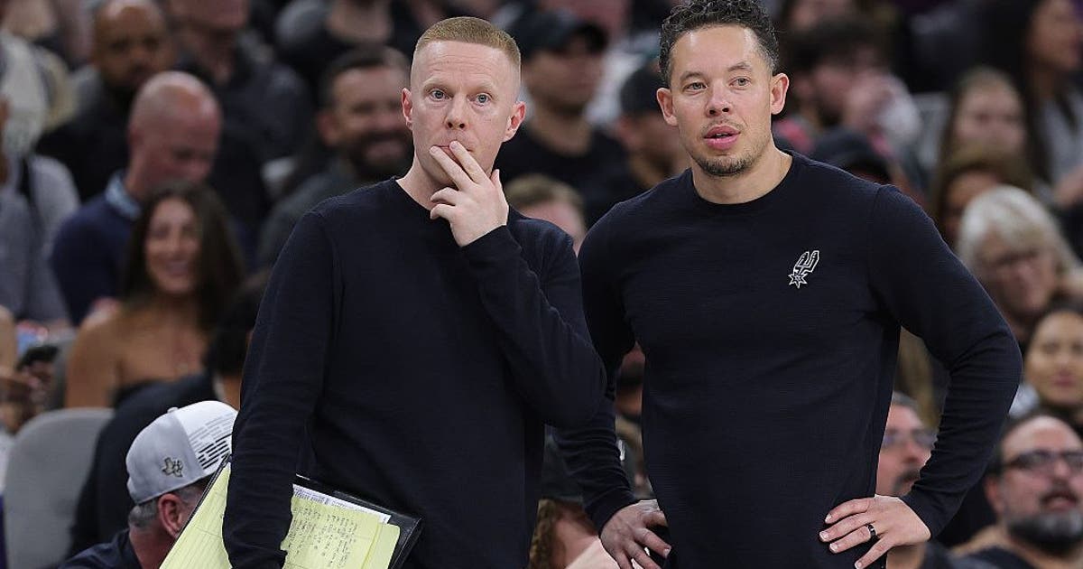 Chicago Bulls are casting a wide net to find a head coach: Who are some candidates?