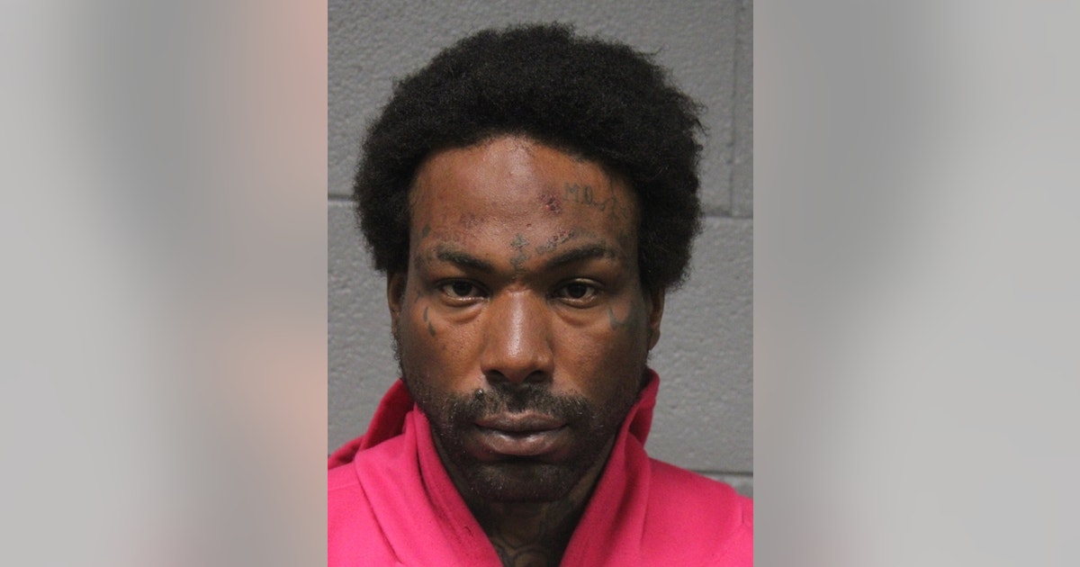 Chicago man charged in sexual abuse on CTA bus near UIC Hospital: police