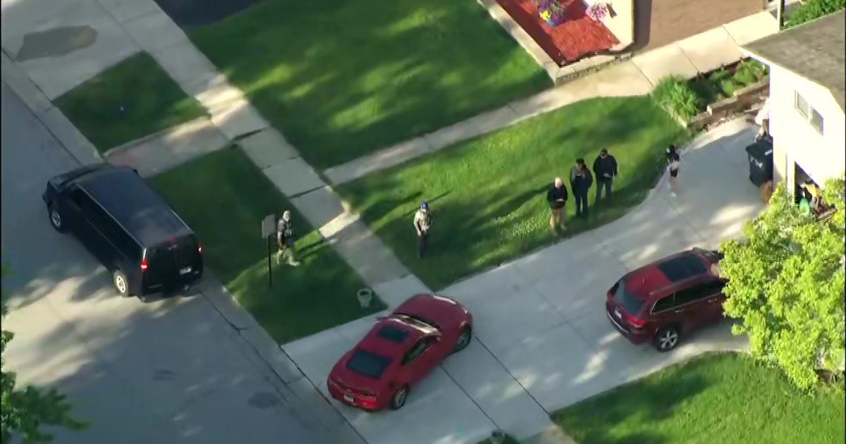 Police launch operation in Oak Forest neighborhood; residents asked to avoid area