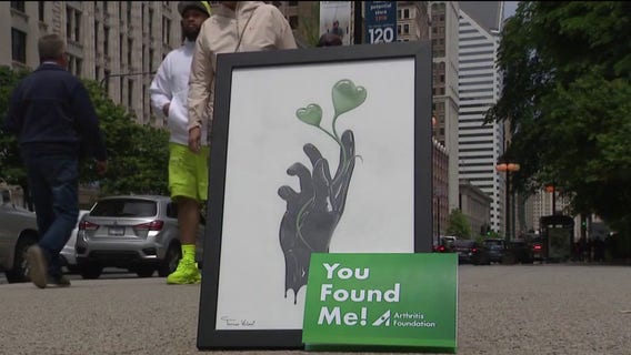 Green hearts appear across Chicago for Arthritis Awareness Month