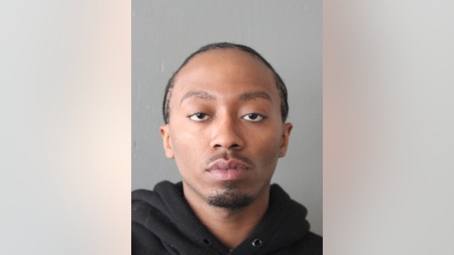 Chicago man charged with attempted murder in February Chatham stabbing: police