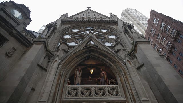 Priest working at Chicago church accused of ‘inappropriate’ behavior with women, children: diocese