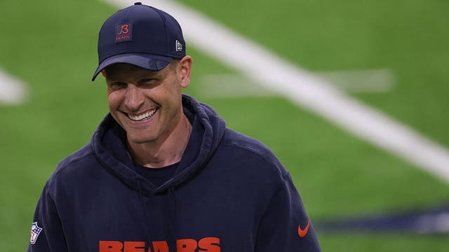 Logan Jones' expectations & the long snapper battle: Takeaways from Day 1 of Chicago Bears rookie minicamp