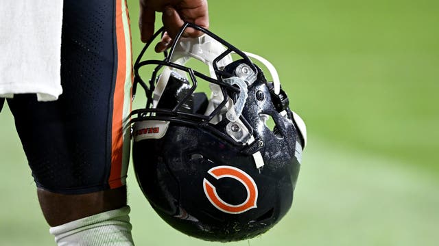 Residents divided on keeping Bears in IL, prefer privately-funded stadium: poll