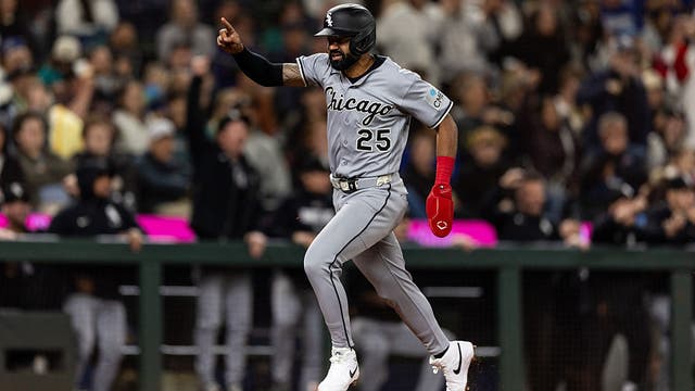 Ninth-inning magic from Benintendi and Taylor lifts White Sox over Mariners