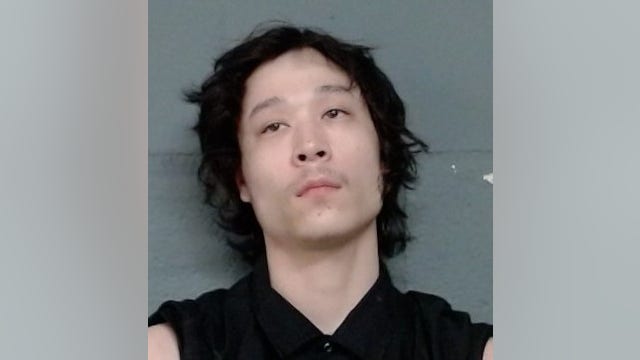 Man charged after allegedly pointing gun at coworker in Winnetka country club