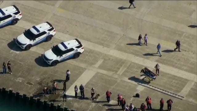 Body recovered from Lake Michigan near Oak Street Beach: police