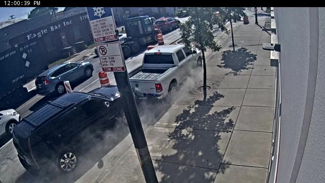 Chicago man indicted for ramming car into ICE agent's truck: prosecutors