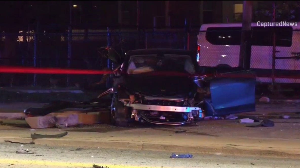Car crashes into Chicago fire hydrant, killing 2 and injuring several more