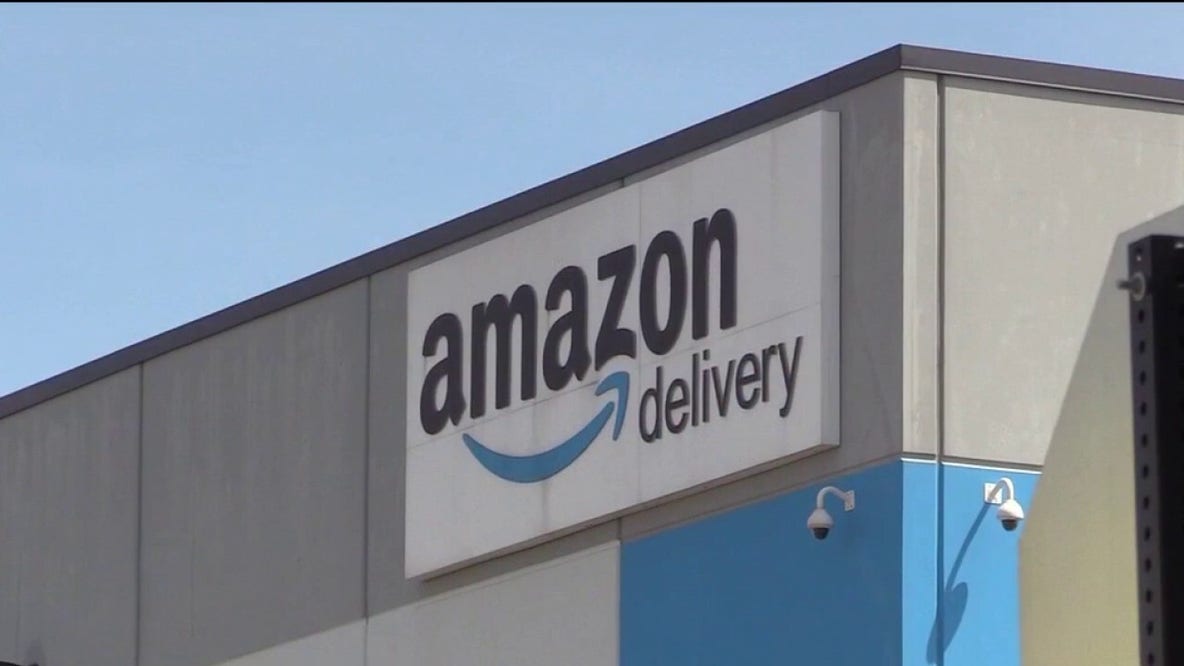 Police search for suspect in fatal shooting at Melrose Park Amazon delivery station