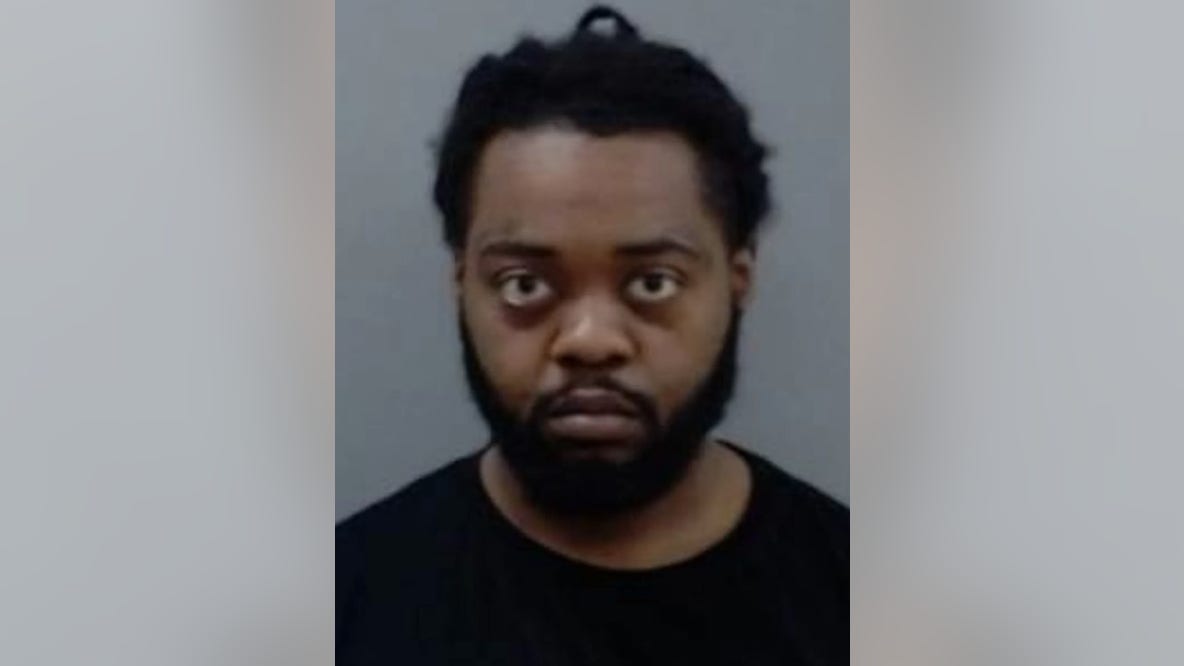 Man accused of shooting at vehicle during road rage incident on Chicago expressway