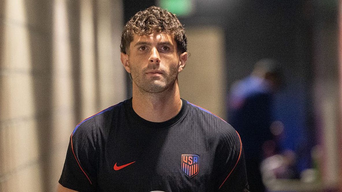 US forward Christian Pulisic practices on his own, team says he is 'day to day'