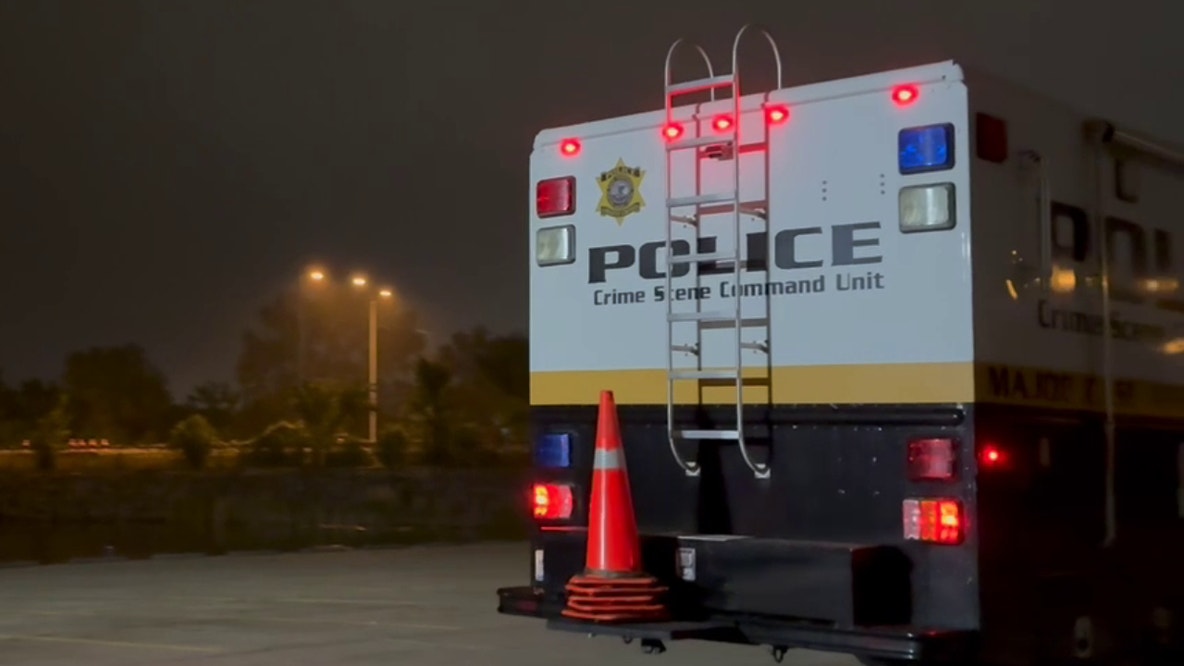 Man dies after entering water during suburban police response to suspicious person report