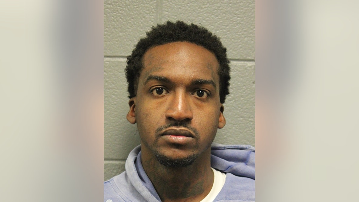 Chicago man charged in string of airbag thefts from West Side vehicles: police