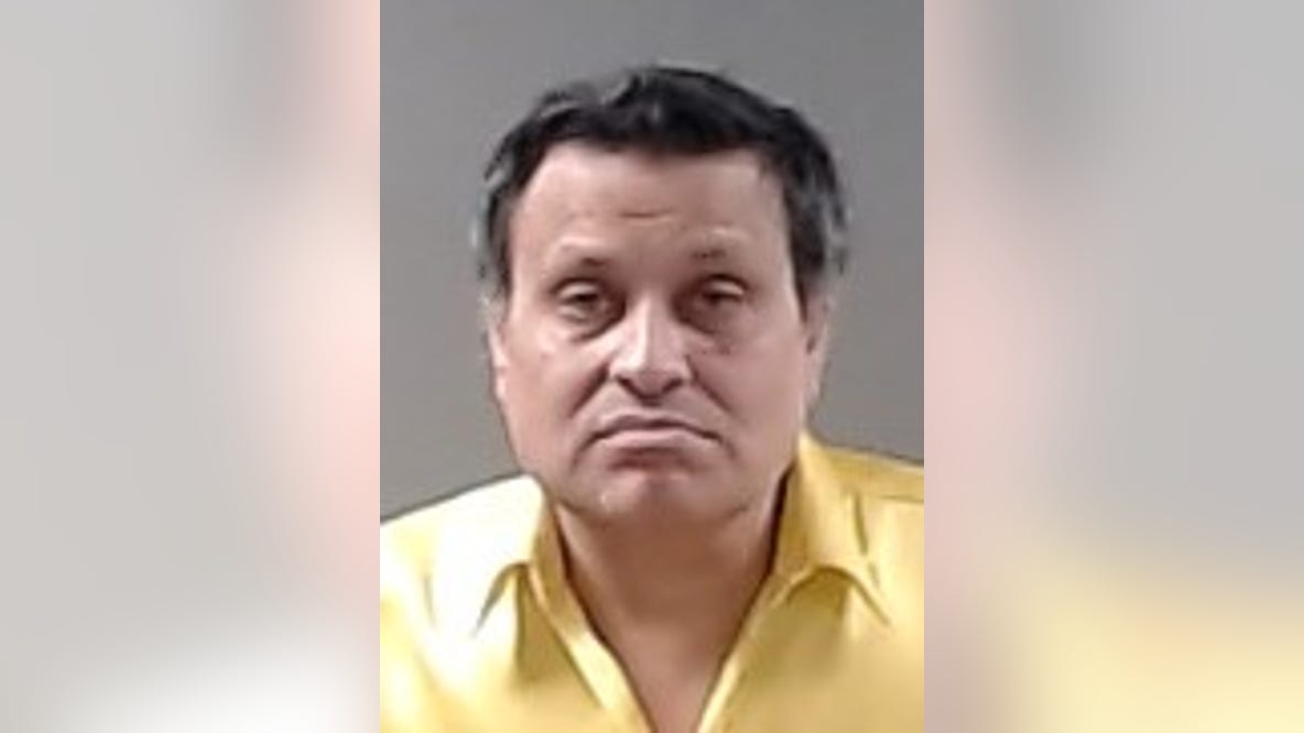 South Elgin man injured officer, threatened to shoot during standoff, police say