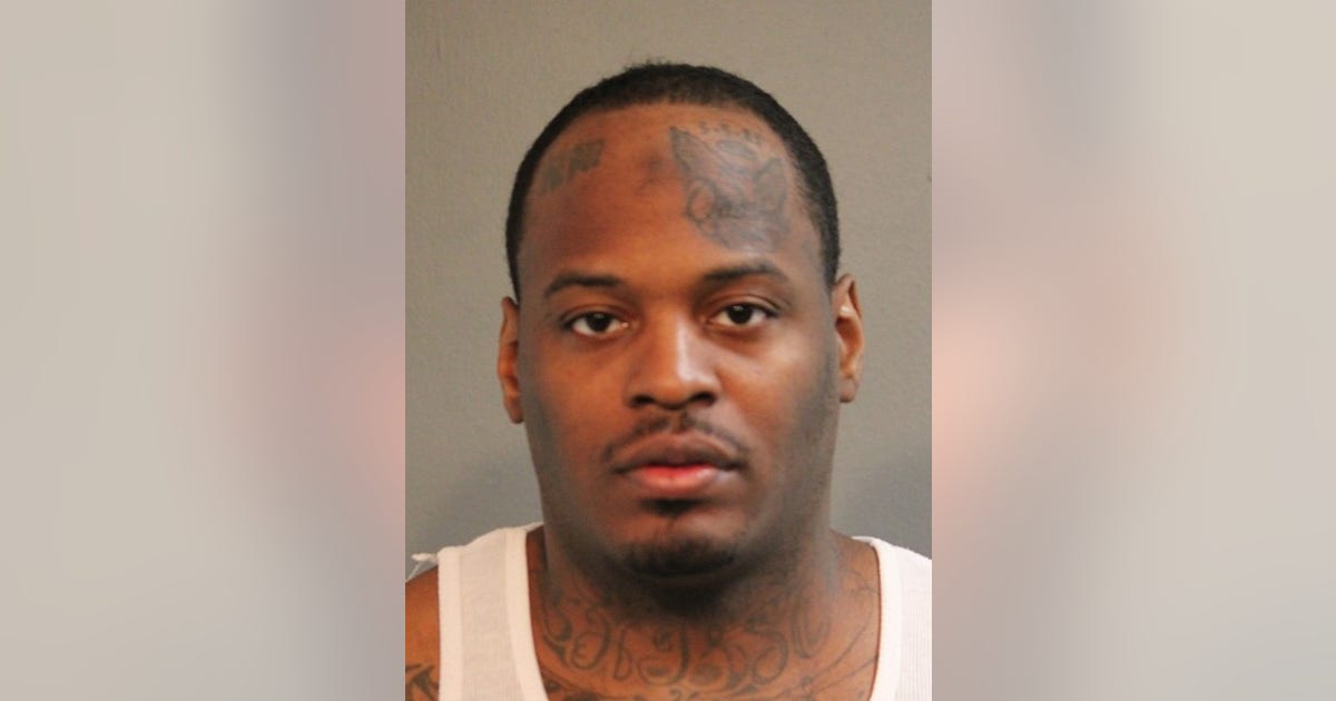 Chicago man charged in violent robbery near Wrigley Field | FOX 32 Chicago