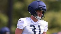 Chicago Bears sign 2 top 2026 NFL Draft picks: Only 1 remains unsigned