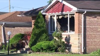 House fire breaks out on Chicago's South Side
