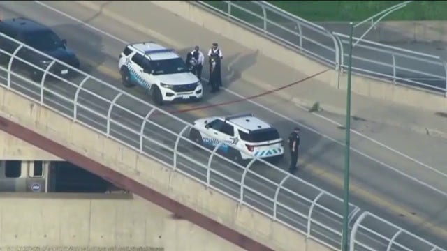 Chicago crime overnight: 1 dead, 7 hurt in separate shootings, stabbing