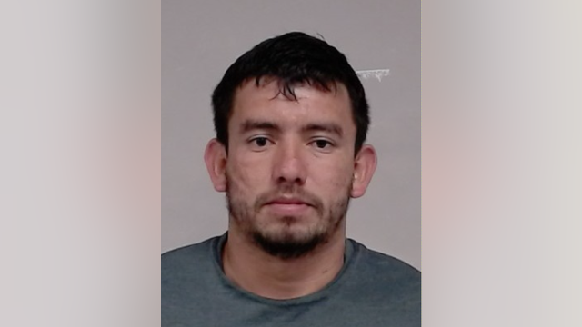 Chicago-area man busted for trying to break into apartments: police