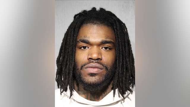 Chicago suspect shot, seriously injured woman, 21, on South Side, CPD says