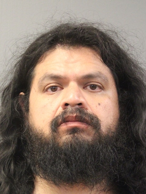 Chicago man charged with attempted murder after SWAT officer among 2 shot in Albany Park