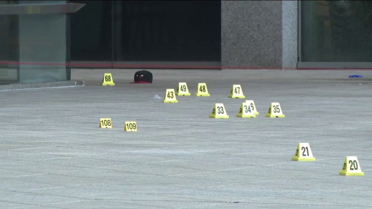 Chicago crime overnight: Man killed in River North shooting among 3 shot, man stabbed in separate incidents