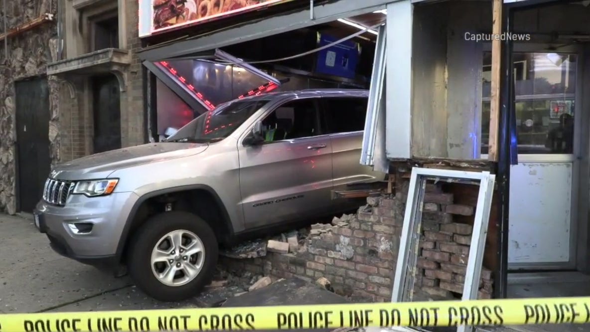 Thieves try, fail to steal ATM from West Side restaurant: CPD