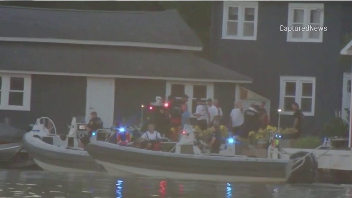 Body recovered from Fox Lake's Myers Bay is missing 15-year-old boy, officials say
