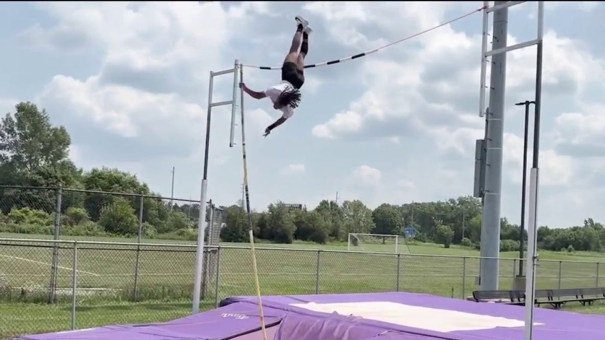 Record-setting Indiana pole vaulter college bound without scholarship