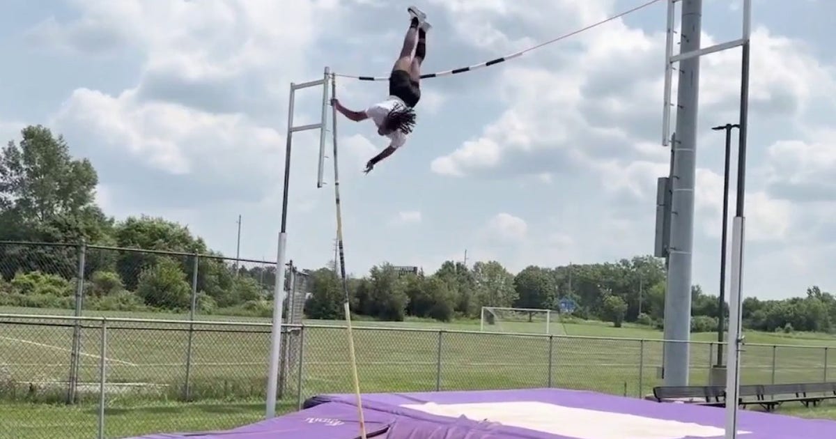 Record-setting Indiana pole vaulter college bound without scholarship