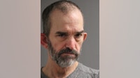 Man charged in string of Chicago mail thefts, burglaries