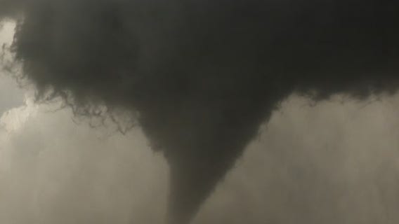 7 tornadoes confirmed in Chicago suburbs during Monday's storms