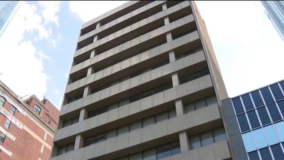 Chicago tenant without air conditioning during dangerous heat wave