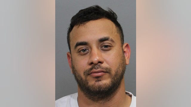Chicago man charged in deadly West Rogers Park shooting nearly a year later