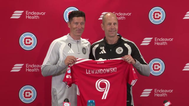 Why iconic Polish striker Robert Lewandowski chose the Chicago Fire