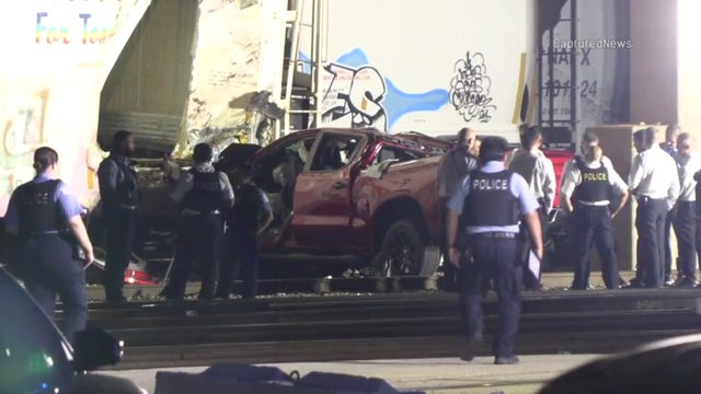 Teens killed in Chicago crash after fleeing police identified
