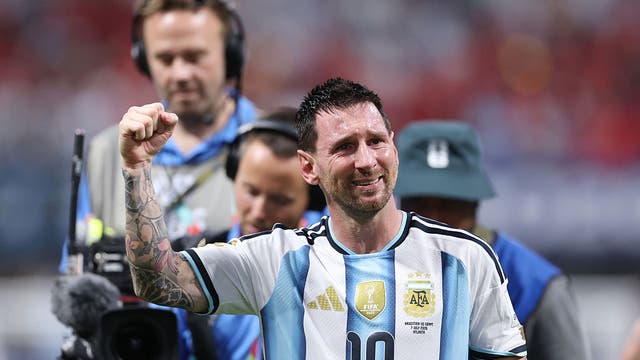 Defending World Cup champ Argentina scores 3 goals in 13 minutes to stun Egypt