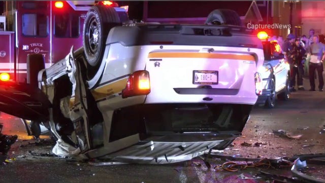 ISP troopers hospitalized after crash with suspect in Chicago suburb