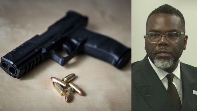 Chicago Mayor Brandon Johnson tightens city gun purchasing rules with executive order