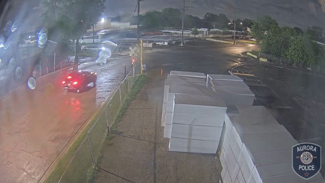 Aurora police release video in search for driver of SUV involved in hit-and-run