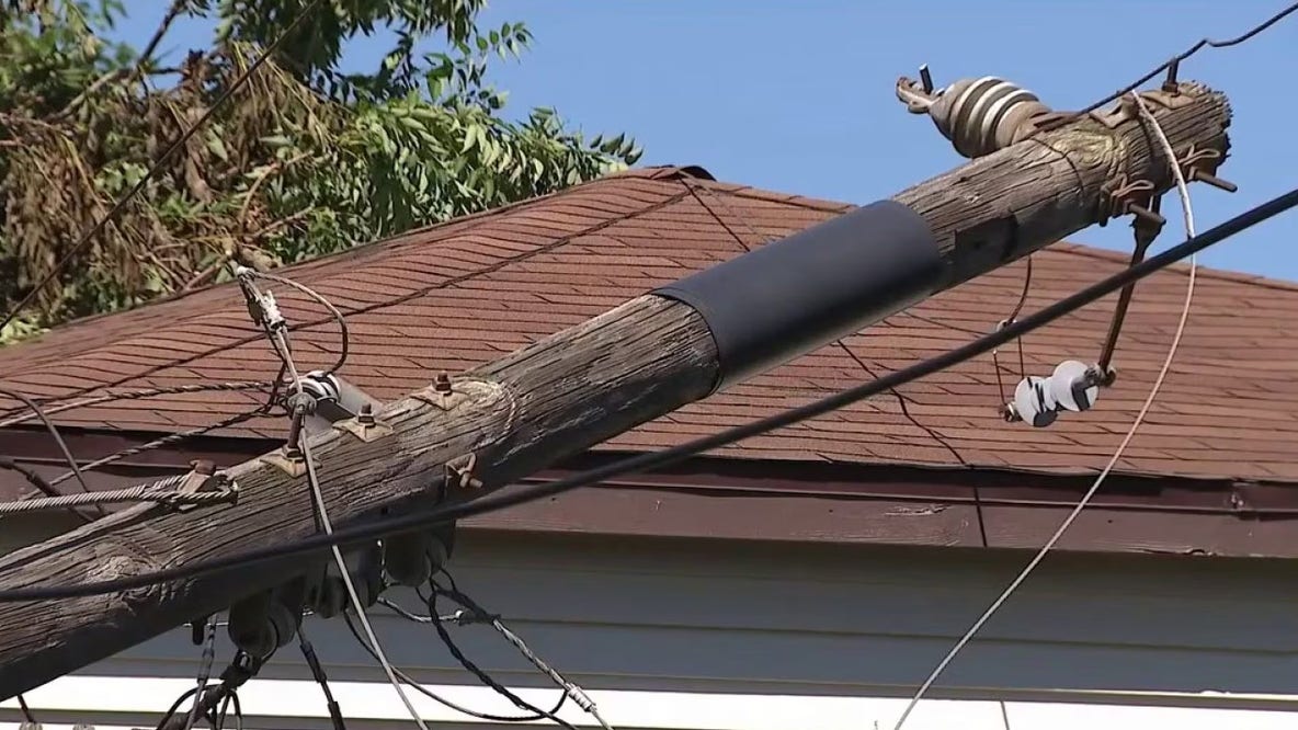 Indiana governor calls for investigation into power restoration: 'NIPSCO has failed'