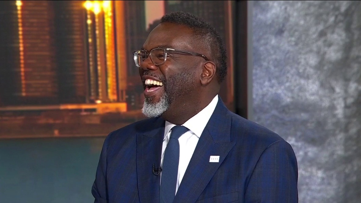 Chicago Mayor Brandon Johnson teases ‘special announcement’ as reelection questions grow
