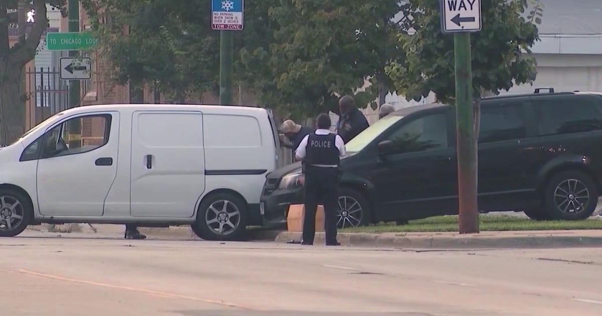 Families seek FBI investigation into Chicago funeral home after 56 bodies found