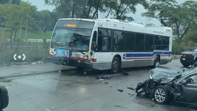 CTA bus crash on Chicago’s West Side sends multiple people to hospitals