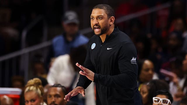 Chicago Sky coach Tyler Marsh incensed by lack of free throws for Kamilla Cardoso: 'F***ing joke'